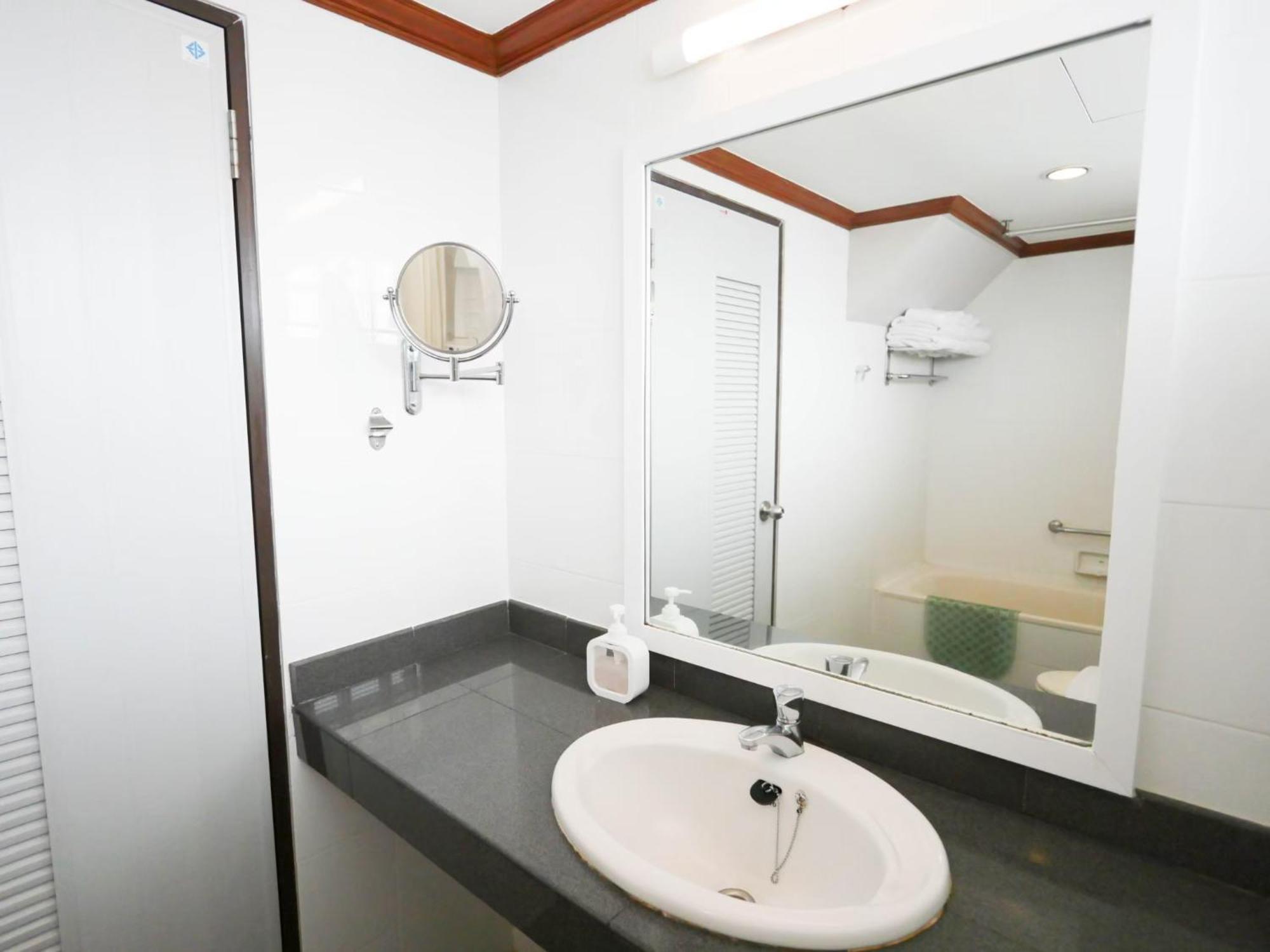 Sakol Hotel Hat Yai Buitenkant foto