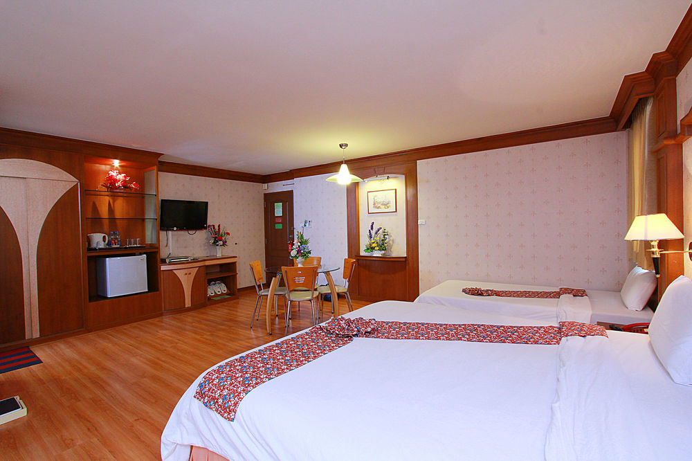 Sakol Hotel Hat Yai Buitenkant foto