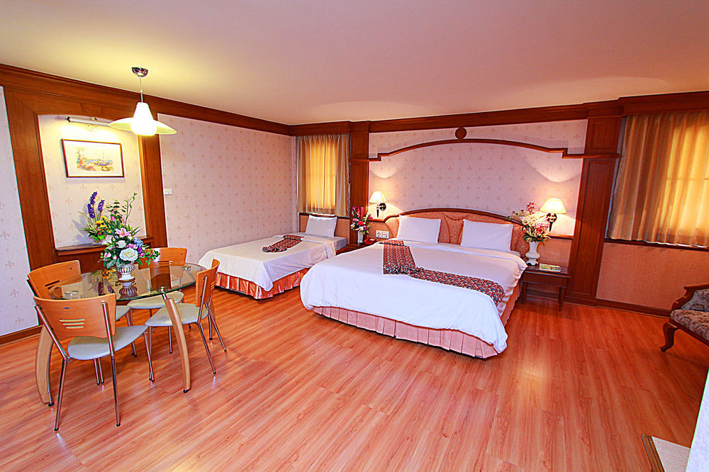 Sakol Hotel Hat Yai Buitenkant foto