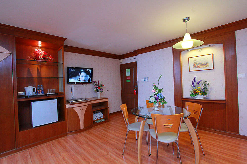 Sakol Hotel Hat Yai Buitenkant foto