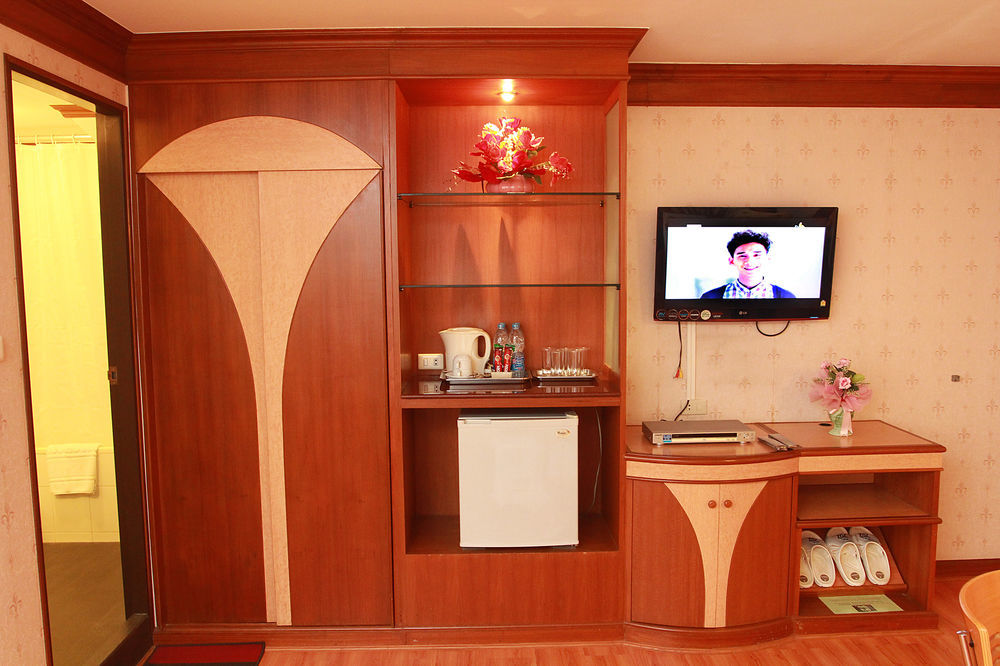 Sakol Hotel Hat Yai Buitenkant foto