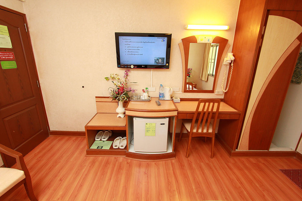 Sakol Hotel Hat Yai Buitenkant foto