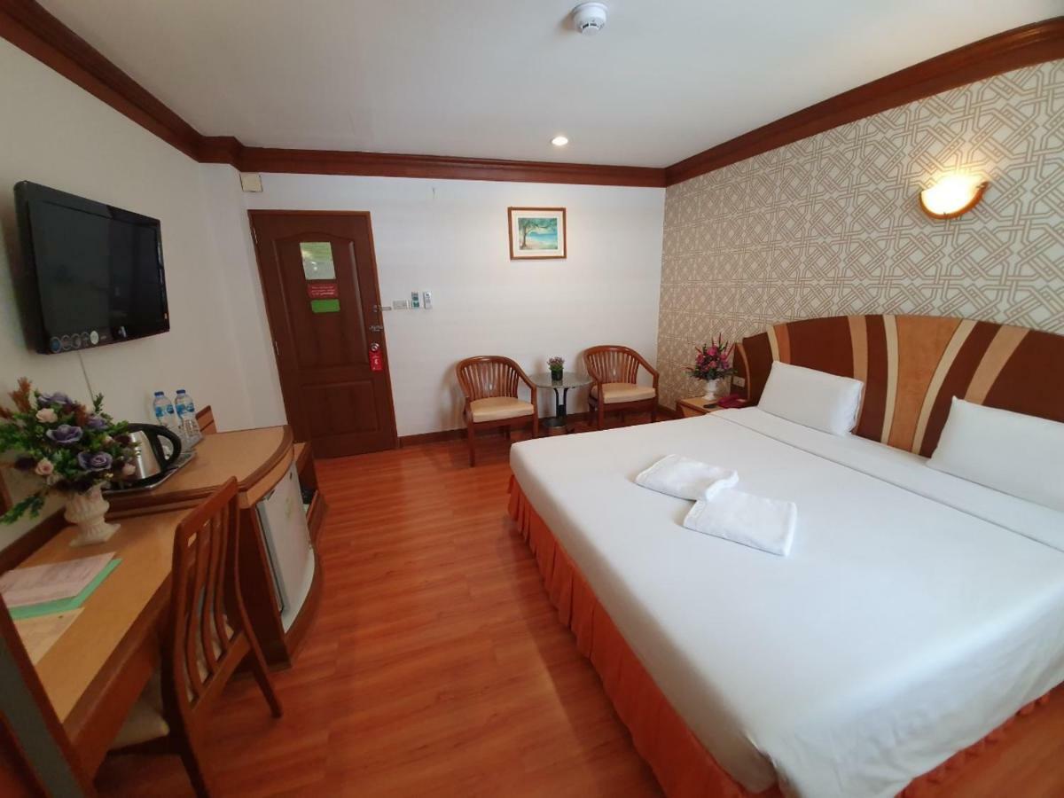 Sakol Hotel Hat Yai Buitenkant foto